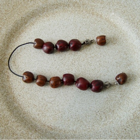 Silver begleri set with nutmeg beads 2