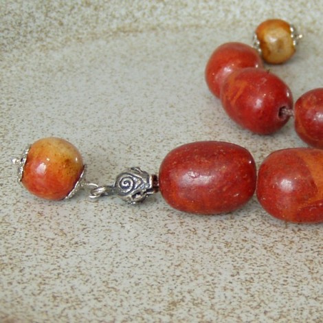 Silver begleri set with sponge coral beads 2