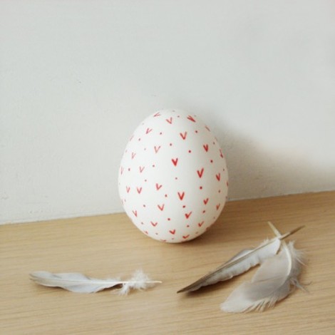 Ceramic white egg, large Easter egg of white porcelain with bird footprint decor 2