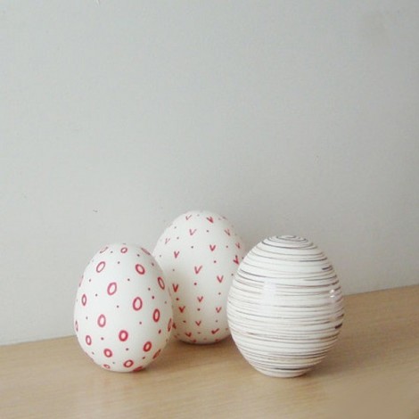 Ceramic white egg, large...