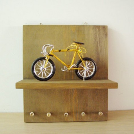 Yellow bicycle keyhanger,...