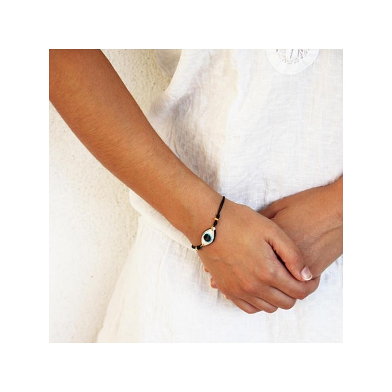 Blue eye bracelet, oval blue eye of plexi glass and resin on black cord, blue eye macrame bracelet, eye friendship bracelet