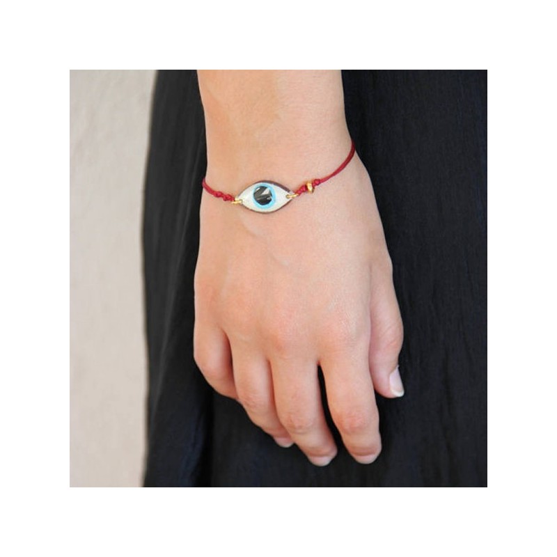 Blue eye bracelet, oval blue eye of plexi glass and resin on red cord, blue eye macrame bracelet