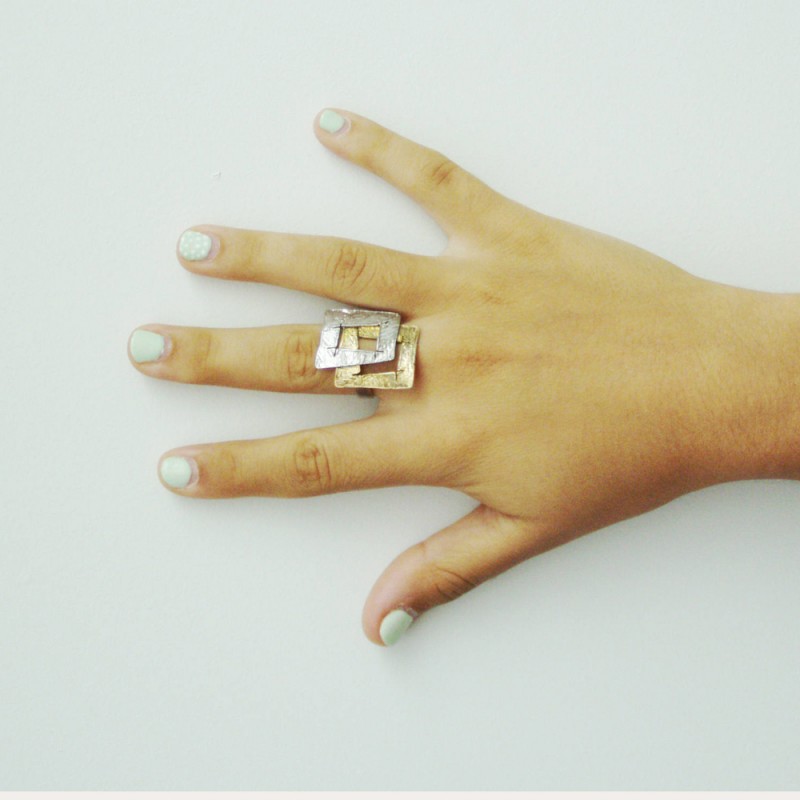 Double squares ring, gold and silver...