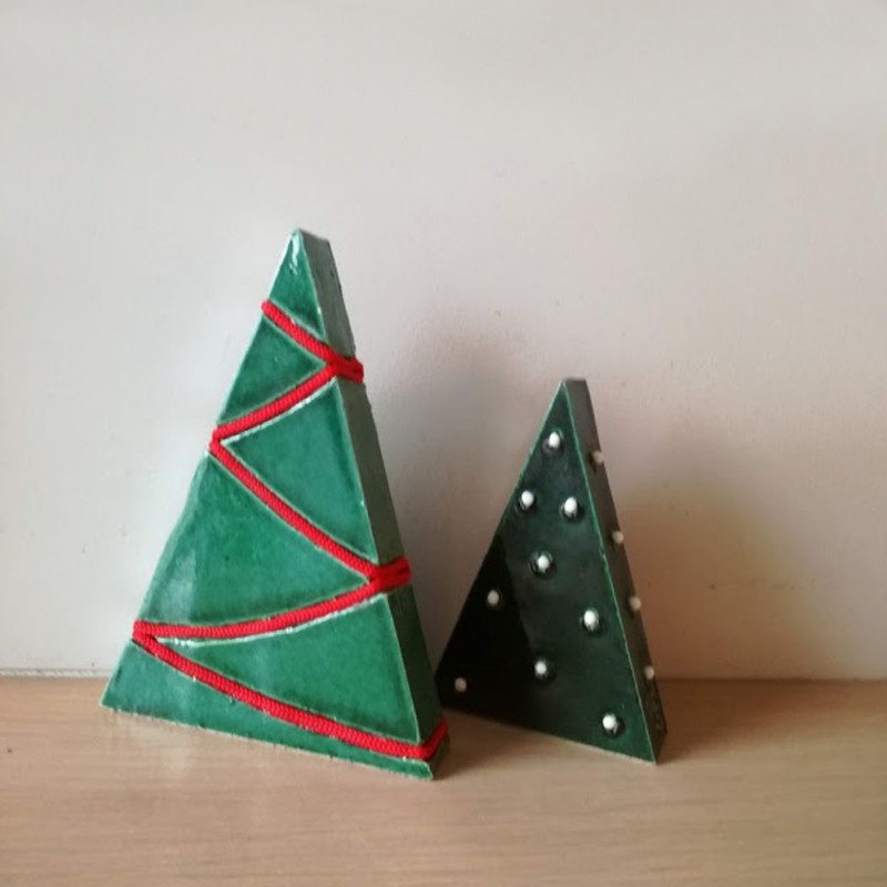 Minimalist Xmas tree, ceramic Christmas tree sculpture, pointy modern xmas tree miniature