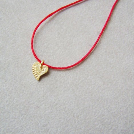 Solid gold heart necklace