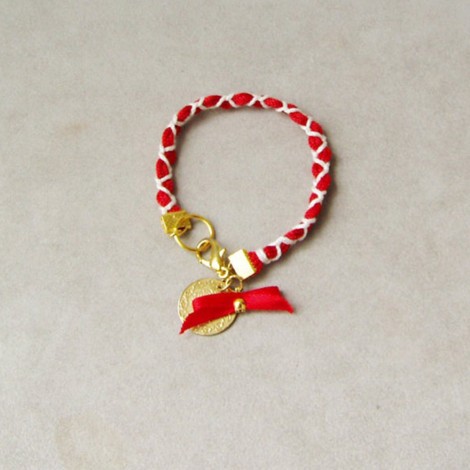 Red white March bracelet, Greek folk bracelet, red and white bracelet
