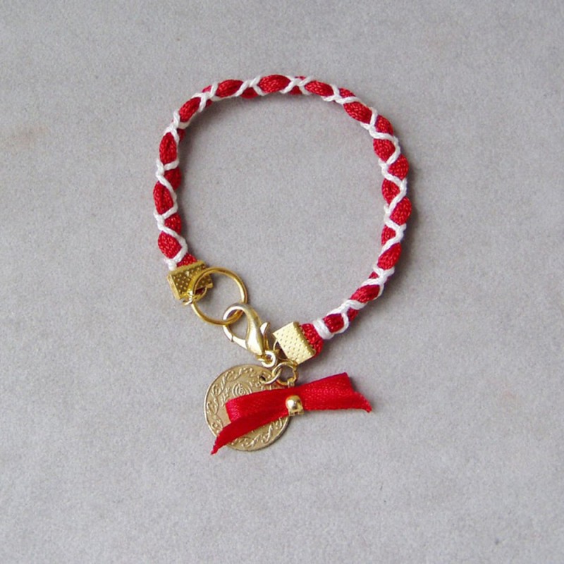 Red white March bracelet, Greek folk bracelet, red and white bracelet