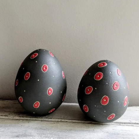 Grey Easter eggs, red and grey, ceramic, Easter eggs