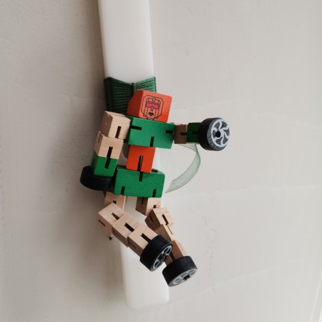 Robot Easter candle 2