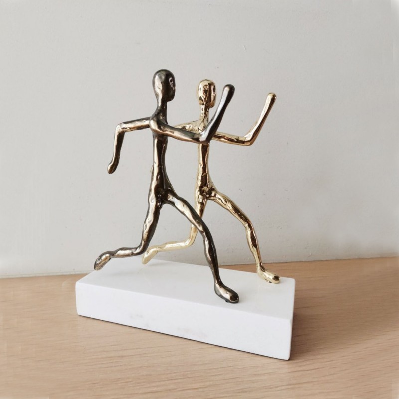 Two runners sculpture