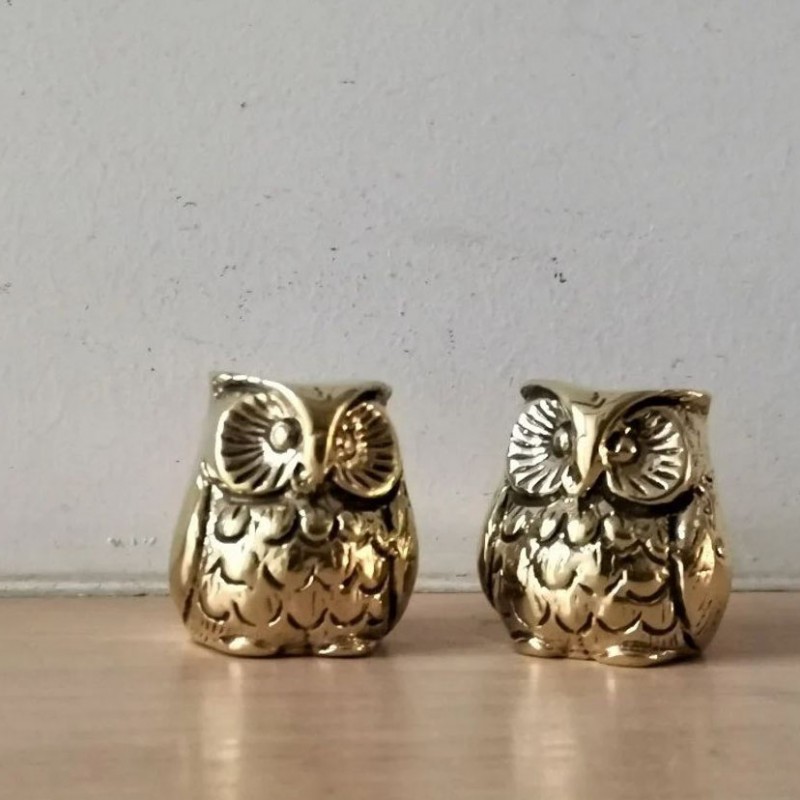 Tiny brass owl sculpture, Greek folk art sculpture of owl, solid brass, sitting owl figurine