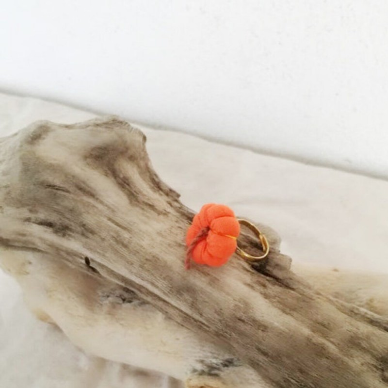 Pumpkin fabric ring