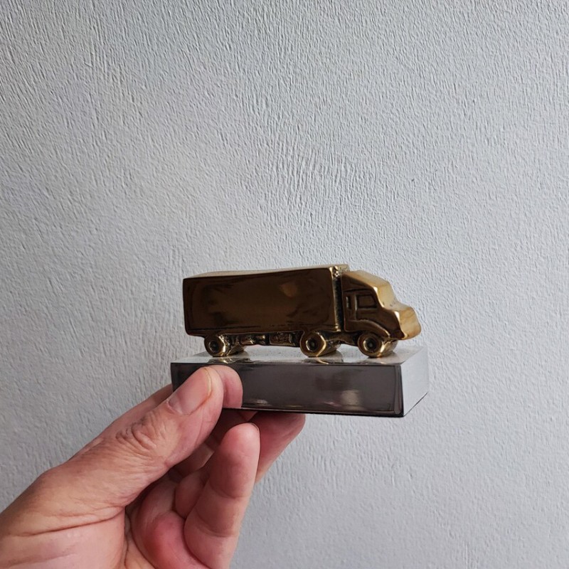 Brass truck miniature, 8 x 3 x 4.5 cm.