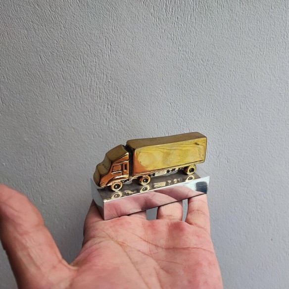 Brass truck miniature, 8 x 3 x 4.5 cm.