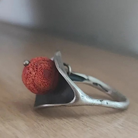 Red coral ring