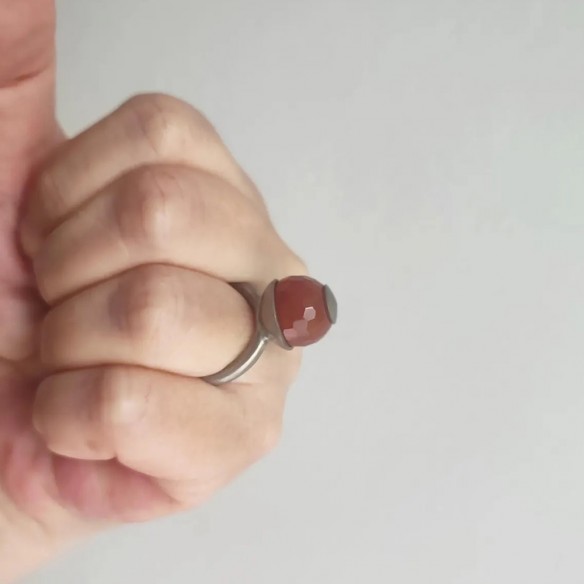 Carnelian silver ring