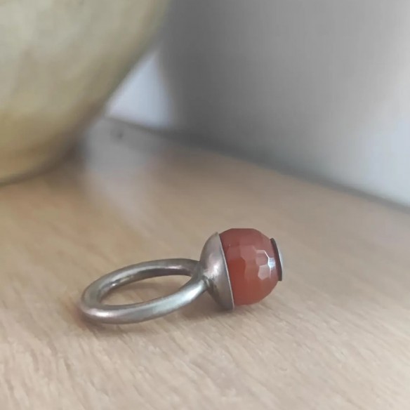Carnelian silver ring