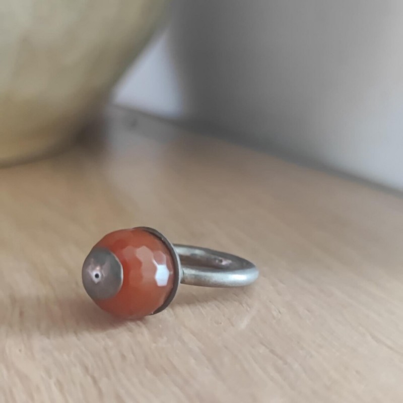 Carnelian silver ring