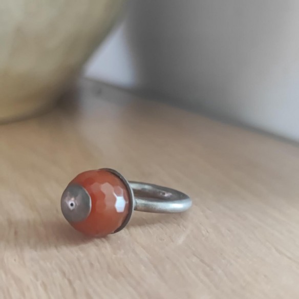 Carnelian silver ring