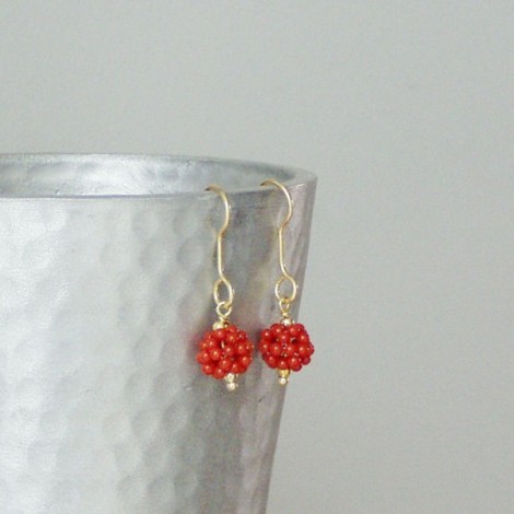 Dangle coral and gold earrings