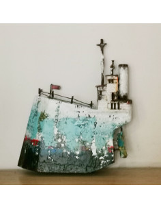 Wooden boat sculpture, 18χ13 cm. 2