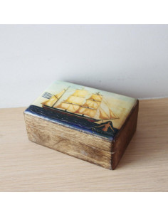 Ξύλινο κουτί με καράβι, 15χ10 εκ. 2