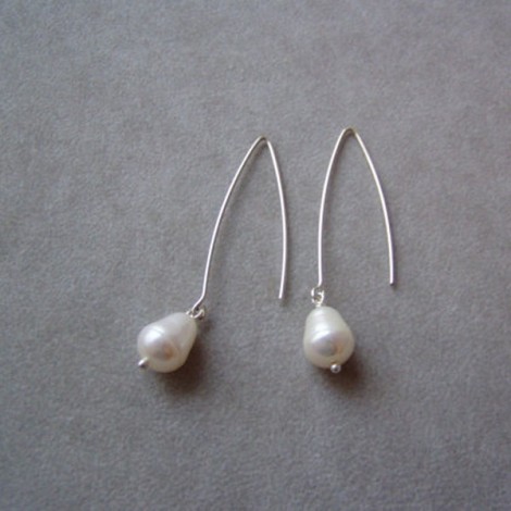 White pearl dangle earrings...