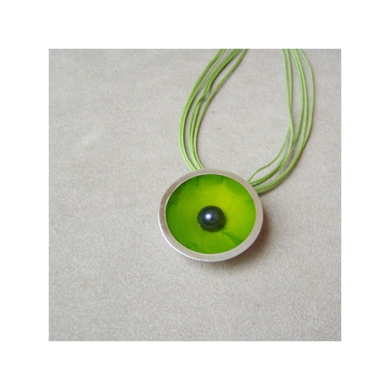 Green silver and resin necklace,...