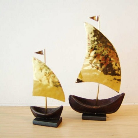 Brass sailboats oxidised...