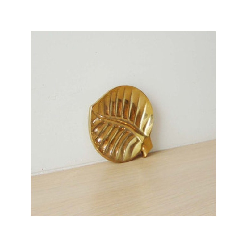 Small brass leaf plate/bowl, card holder, candy holder, etc.