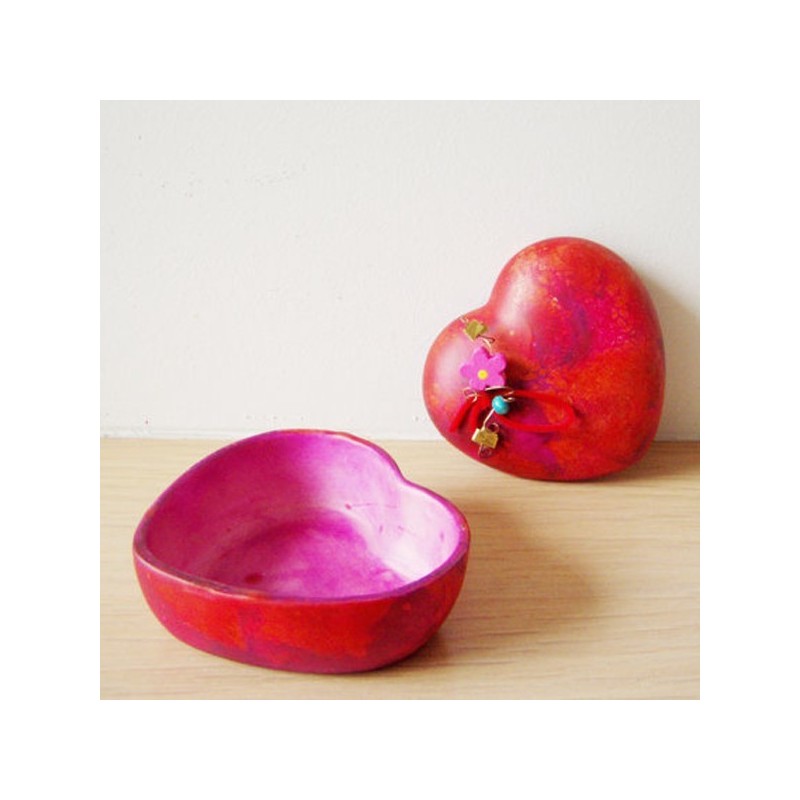 Heart - shaped jewelry box, ceramic earthenware lidded jar